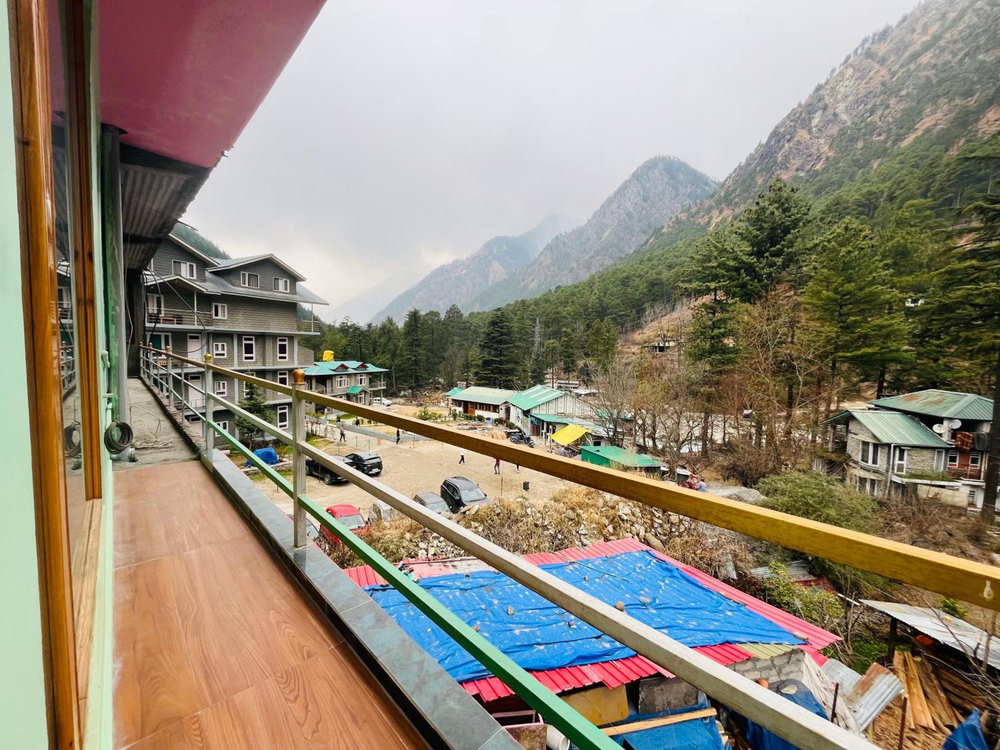 Hotel Pablo Escobar Kasol Exterior photo