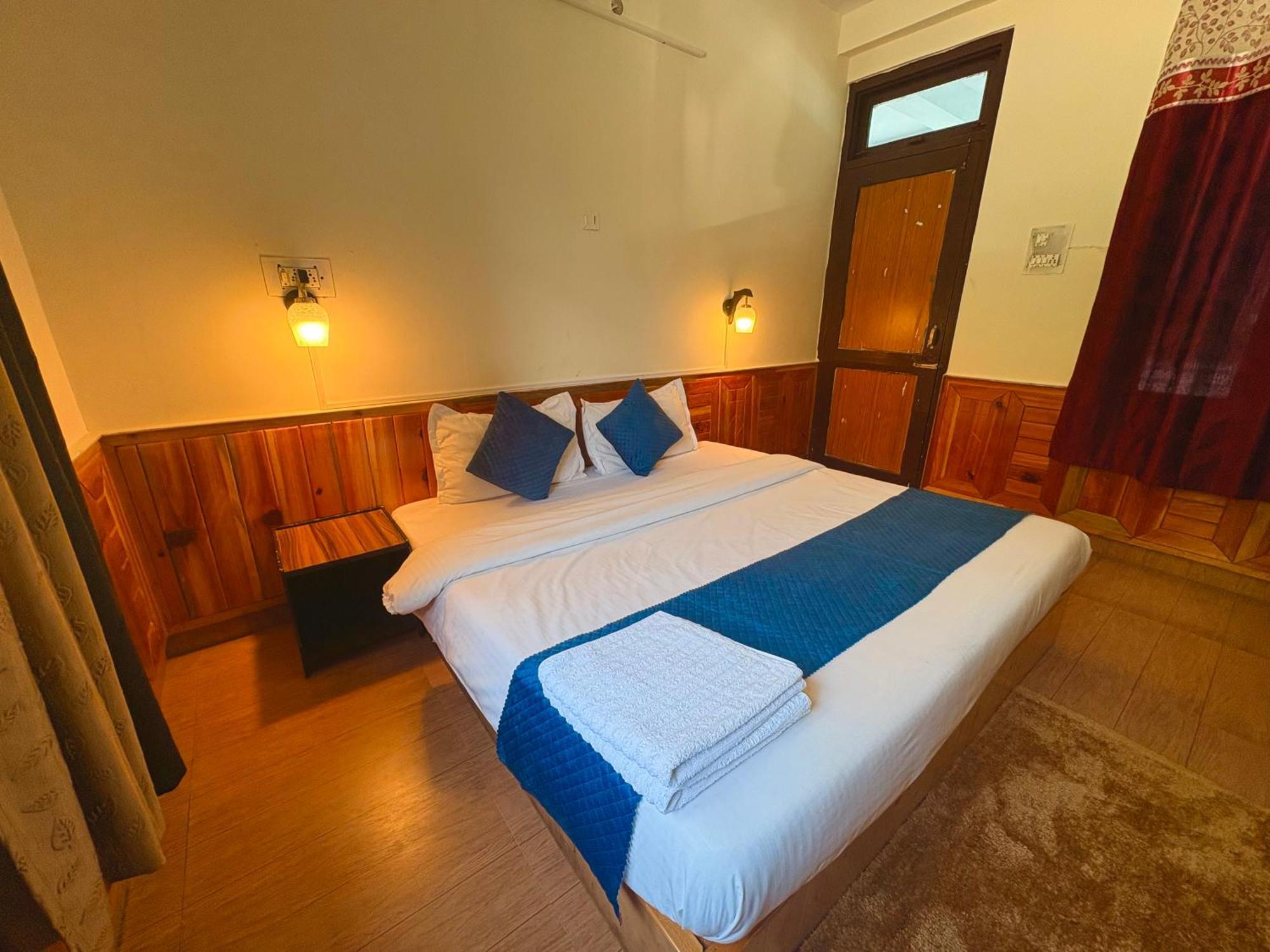 Hotel Pablo Escobar Kasol Exterior photo