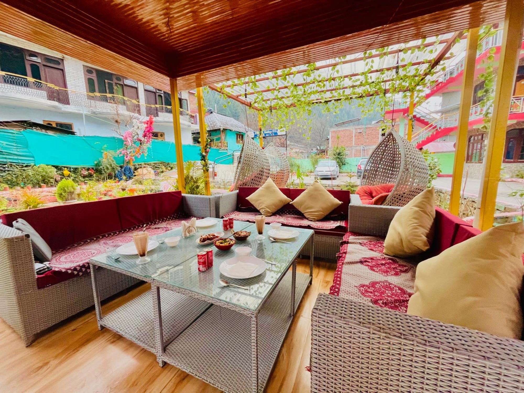 Hotel Pablo Escobar Kasol Exterior photo